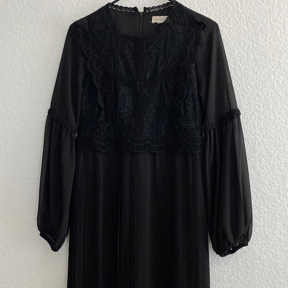 Roolee Black Lace Pleated Dress Size Small